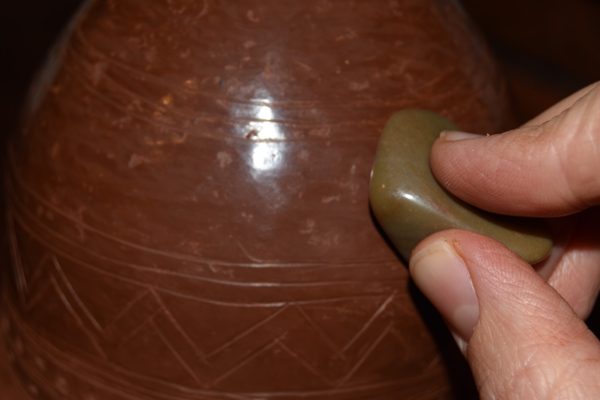 Different Vessel Surface Polishing Methods and Mutual Effects of their